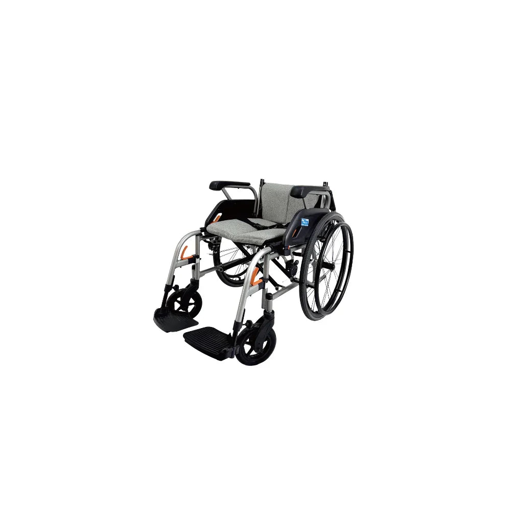 Pinnacle Ultraroll Manual Folding Wheelchair