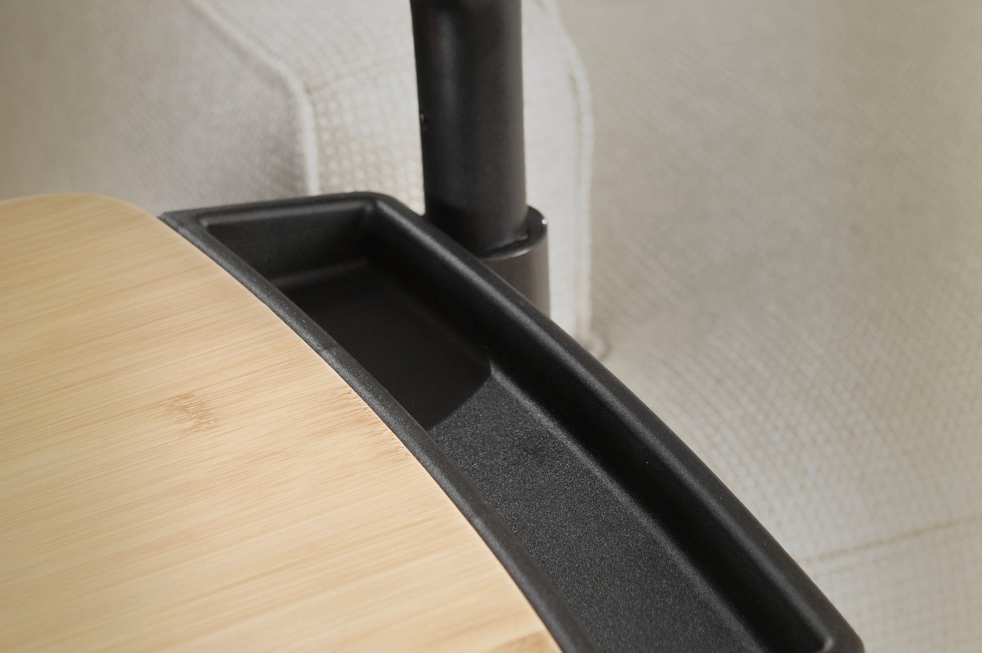 Independence Tray Table